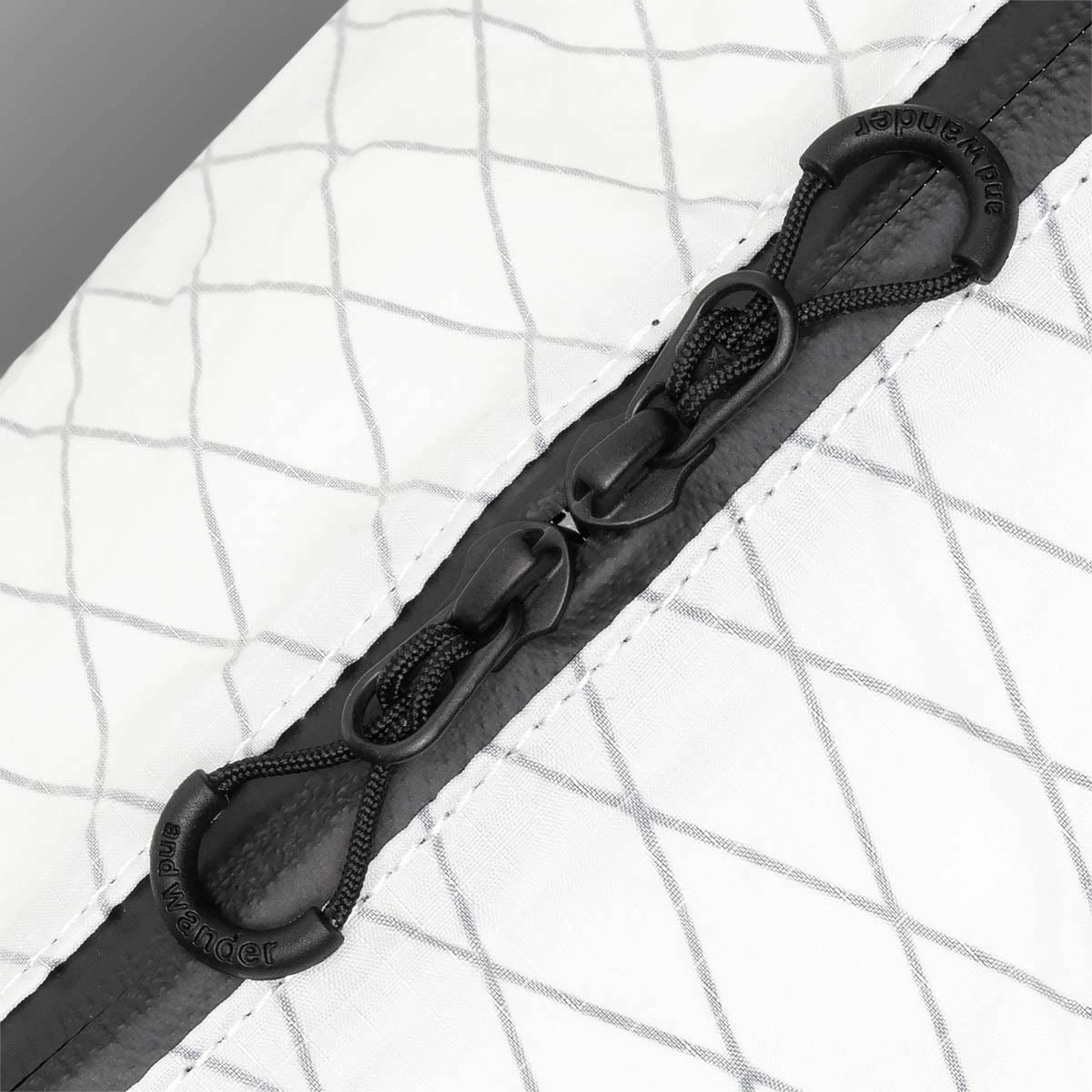 And Wander X-PAC 45L TOTE BAG 12 And Wander X-PAC 45L TOTE BAG - Image 10